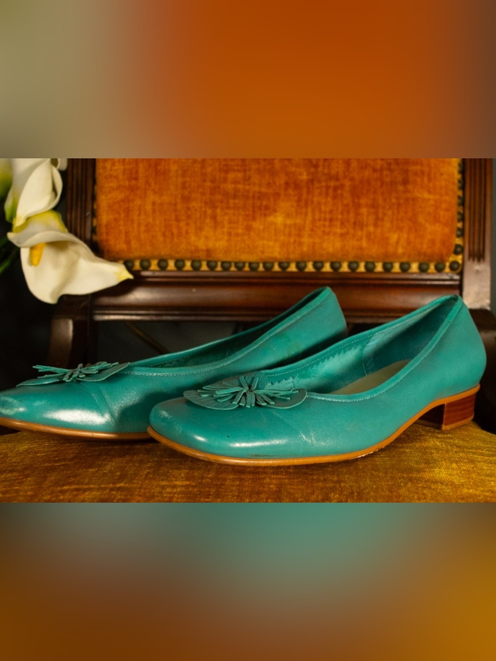 SIZE 7 Vintage Etienne Aigner Teal Leather Flats